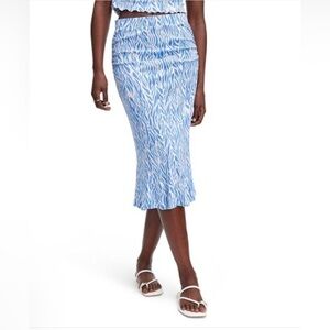 DVF Target Skirt SZ S NWT SOLD-OUT